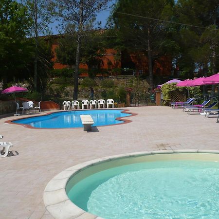 Hotel Il Poggetto Castellina Marittima Dış mekan fotoğraf