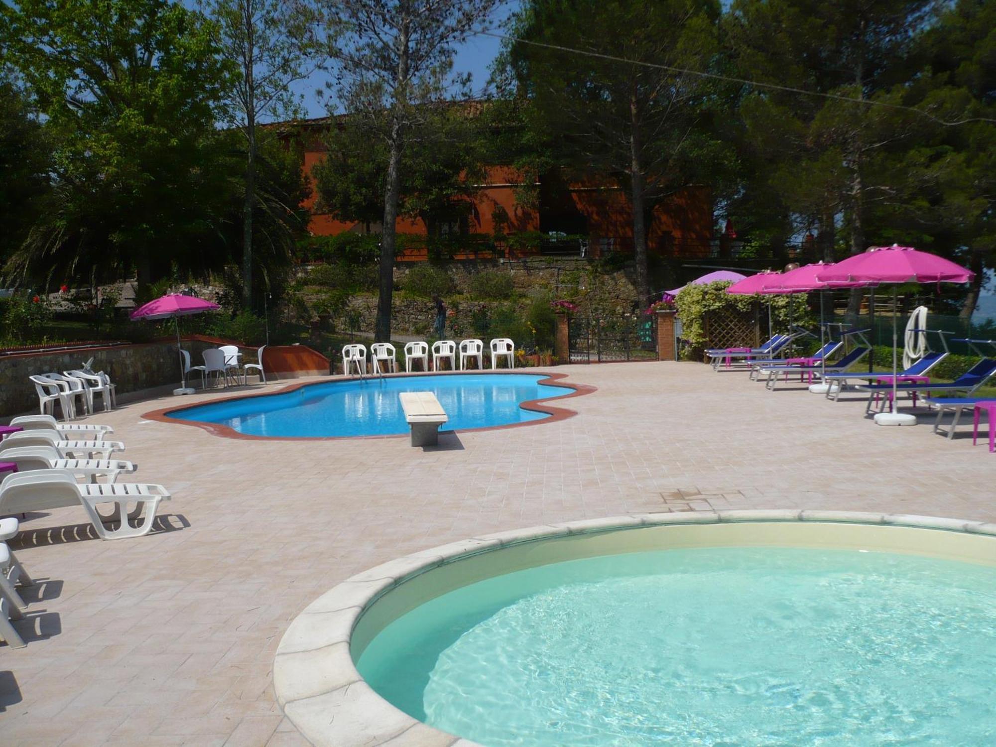 Hotel Il Poggetto Castellina Marittima Dış mekan fotoğraf