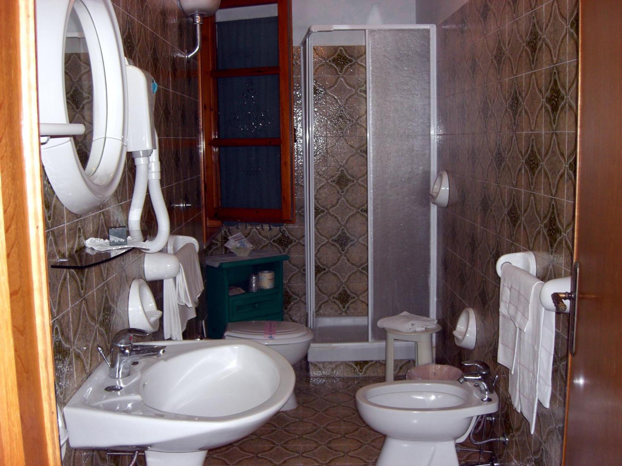Hotel Il Poggetto Castellina Marittima Dış mekan fotoğraf